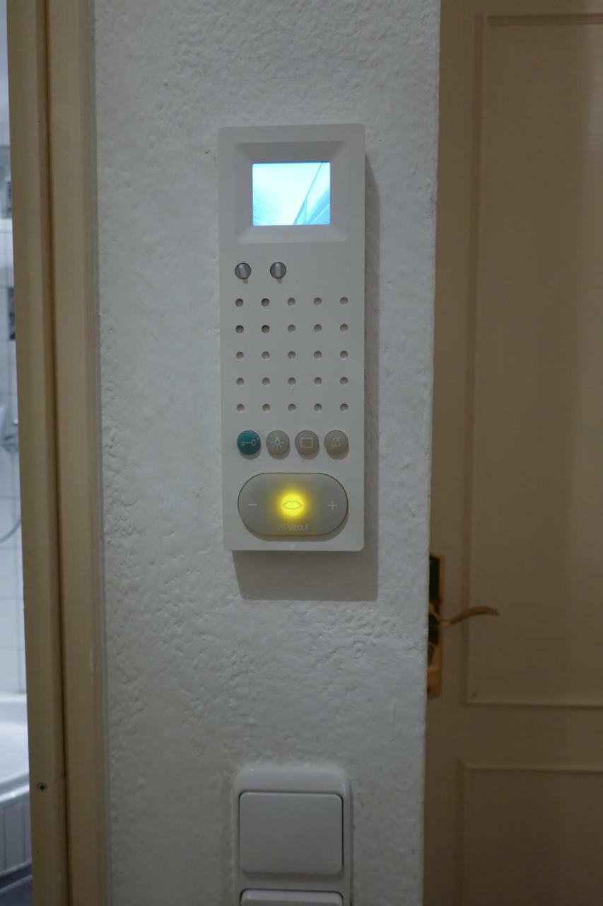 1 Zimmer Wohnung Mit Der Terrasse In Der Innenstadt Wiesbaden Ngoại thất bức ảnh